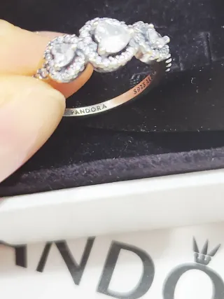 Anillo Pandora Triple Halo Corazones Brillantes