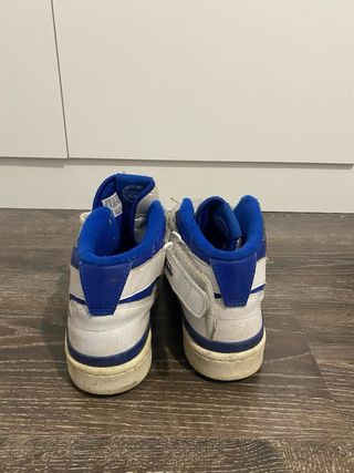 Adidas Forum Mid Blancas y Azules