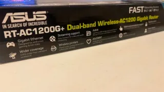 Router ASUS RT-AC1200G+ Dual Band AC1200