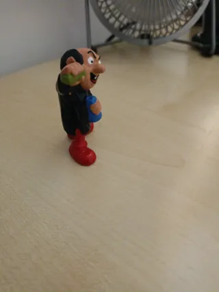 Figura PVC Gargamel con pocima Los Pitufos