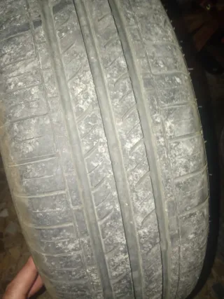 Neumáticos Renault Clio 2 con llanta