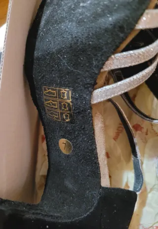 Zapatos de baile salón negros y plateados