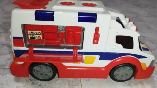 Ambulancia Juguete S.O.S Unidad 23