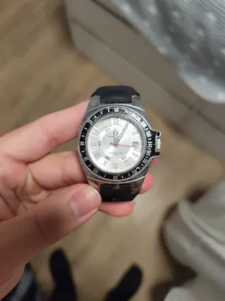 Reloj Tommy Hilfiger Negro y Plateado