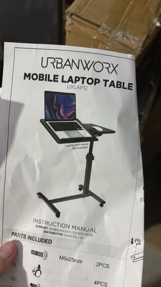 Mesa portátil URBANWORX UXLAP12