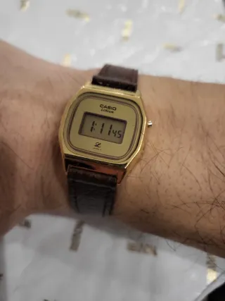 Orologio Casio Lithium Oro Marrone