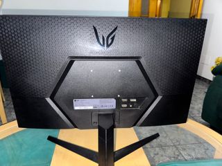 PC Gaming! i5-10Gen + RTX 2060 + Monitor + Set