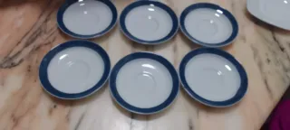 6 platitos de porcelana azul y blanco
