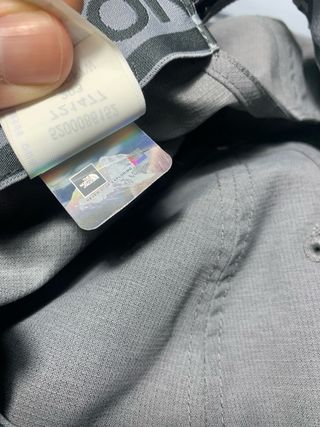 Gorra The North Face Gris y Azul