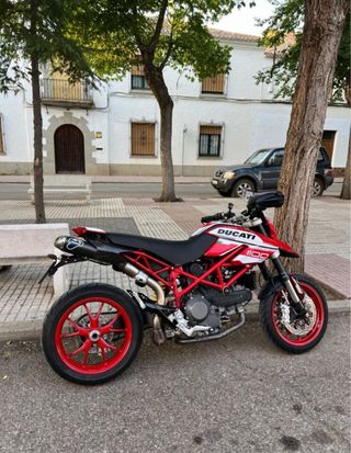 Ducati Hypermotard 1100 Evo Supermotard