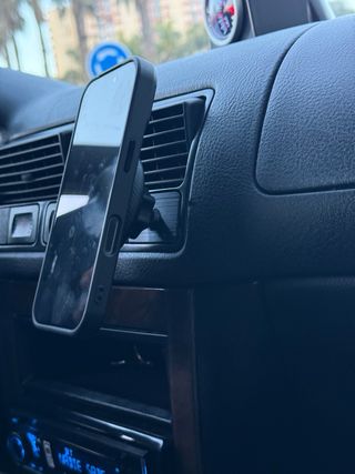 Soporte Coche MagSafe Carga Inalámbrica VW GOLF 4