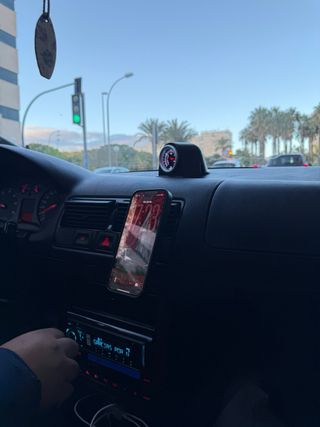 Soporte Coche MagSafe Carga Inalámbrica VW GOLF 4