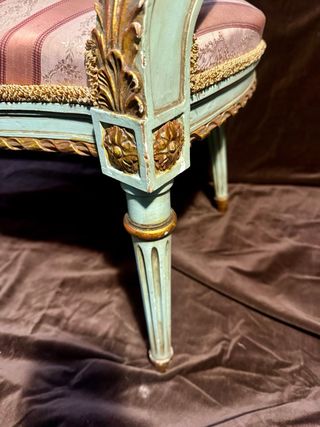 COPPIA DI SEDIE LUIS XVI · SCHIENALE CON MEDAGGIONE