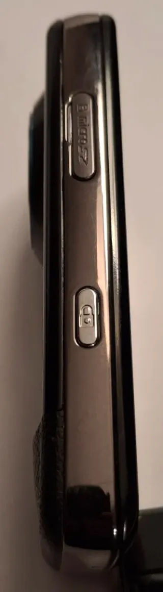 Samsung Pixon12 M8910–Digicam Retro 12MP Flash Xen