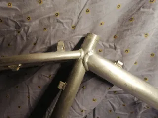 Cuadro Bicicleta Aluminio con Pedalier y Desviador