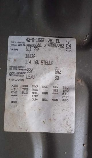 Capot seat 473542 ibiza (6l1) cool