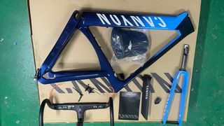 Cuadros gravel y carretera de carbono alto módulo