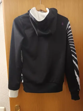 Chaqueta Volcom con capucha