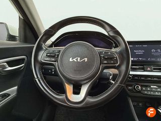 Kia Niro 1.6 GDi HEV 104kW (141CV) Concept