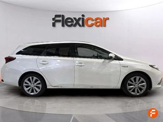 Toyota Auris 1.8 140H Active Touring Sports