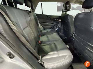 Subaru Outback 2.5i Field CVT Lineartronic AWD