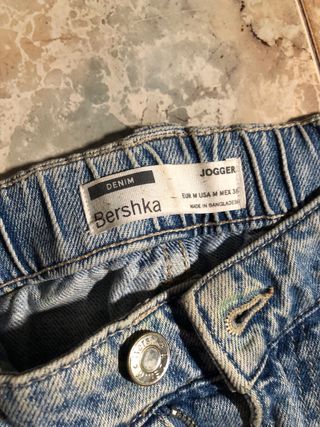 Pantalón Vaquero Jogger Bershka