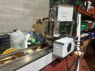Máquina de buñuelos nueva