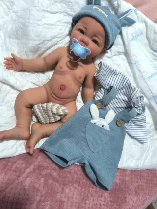 Bebé Reborn in Silicone 43 cm