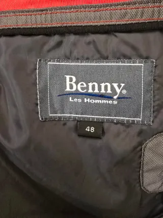 Abrigo plumón gris tres cuartos