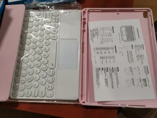 Fundas con Teclado variedad SAMSUNG, Lenovo,Apple