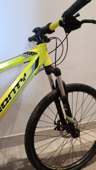 Bicicleta infantil con amortiguador