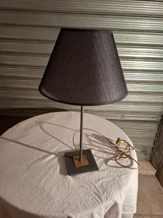Lampada da tavolo anni '90 ELES