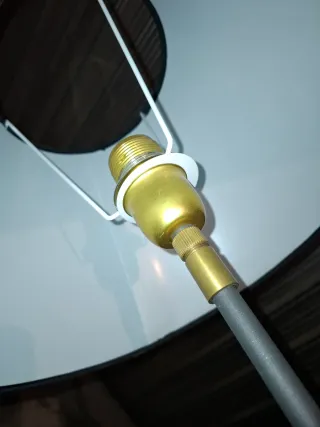 Lampada da tavolo anni '90 ELES