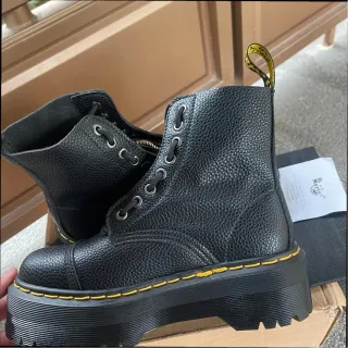 Botas Dr. Martens Mujer Talla 38 Negras