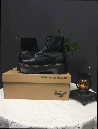 Botas Dr. Martens Mujer Talla 40 Negra