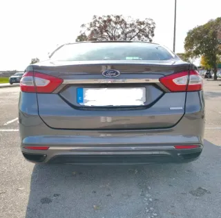 Ford Mondeo Vignale 240CV gasolina