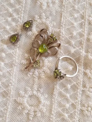 Joyas de Plata y Olivino