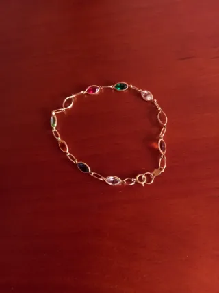 Pulsera de oro con circonitas