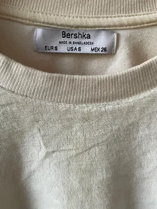 Sudadera beige cropped