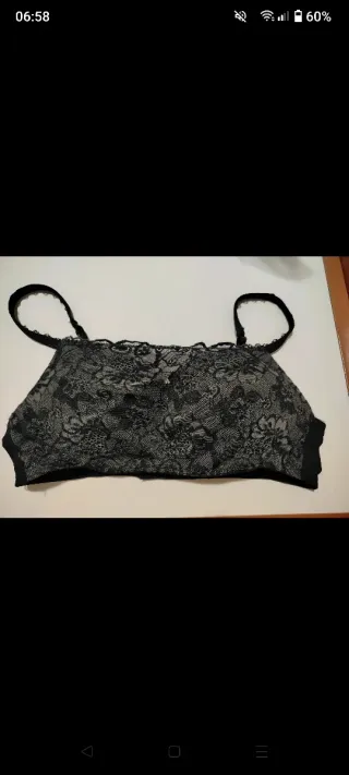 Due Reggiseno Tezenis insieme