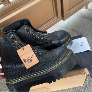 Botas Dr. Martens Mujer Talla 40