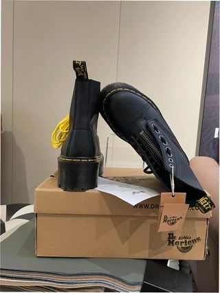 Botas Dr. Martens Talla 37 Mujer