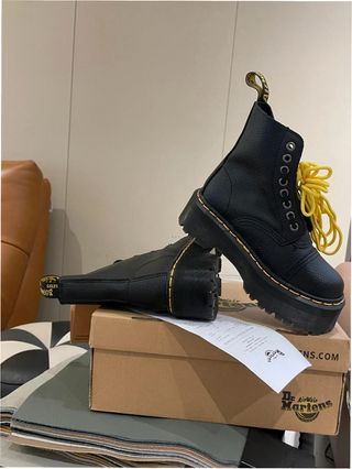 Botas Dr. Martens Talla 37 Mujer