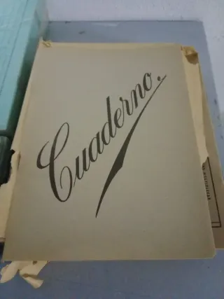 Cuaderno antiguo  precintados 1940-1950