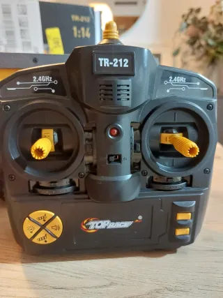 Camión Volquete teledirigido TR-212