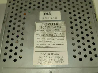 Toyota Yaris 1° ser.autoradio completa di maschera