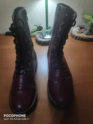 Botines Talla 37,granates.