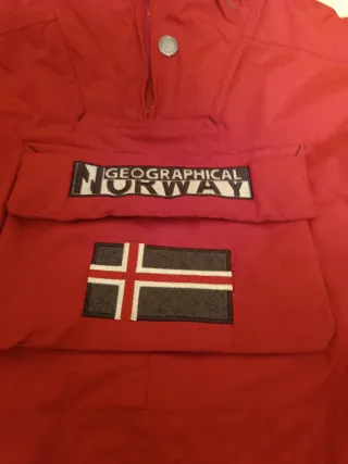 Cazadora Geographical Norway Talla 10 Roja
