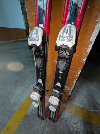 Esquís Volkl 130 Junior GS Fijaciones