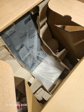 Robot aspirapolvere Folletto VR7s